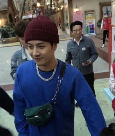 王嘉尔综艺吃瓜视频全集,笑料百出，趣味横生