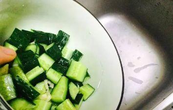 什么瓜能拌着吃啊视频,揭秘哪些瓜果最适合拌着吃