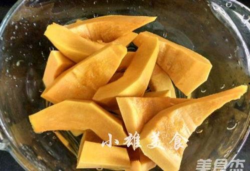 吃蓝瓜饼视频大全集下载,美味佳肴尽收眼底