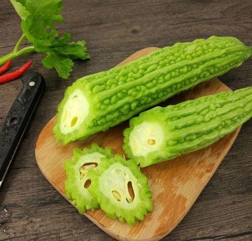 吃瓜吃到生瓜蛋子视频,揭秘“吃瓜吃到生瓜蛋子”的惊悚瞬间