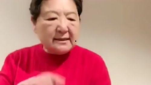 老太太吃小瓜视频大全,趣味横生瞬间集锦